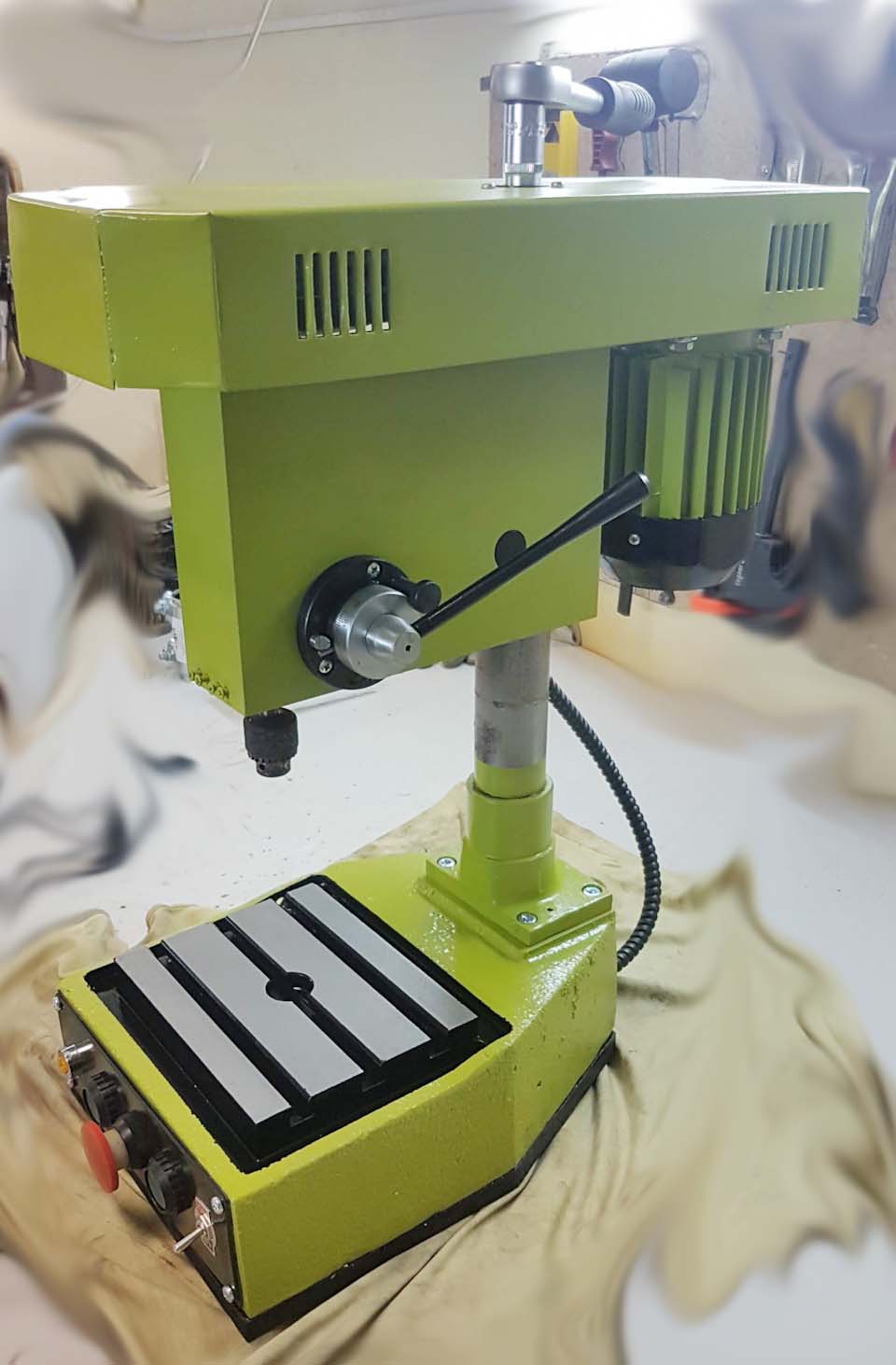 Фото свердлильного настільного верстата 2Д103п Фото свердлильного настільного верстата 2Д103па